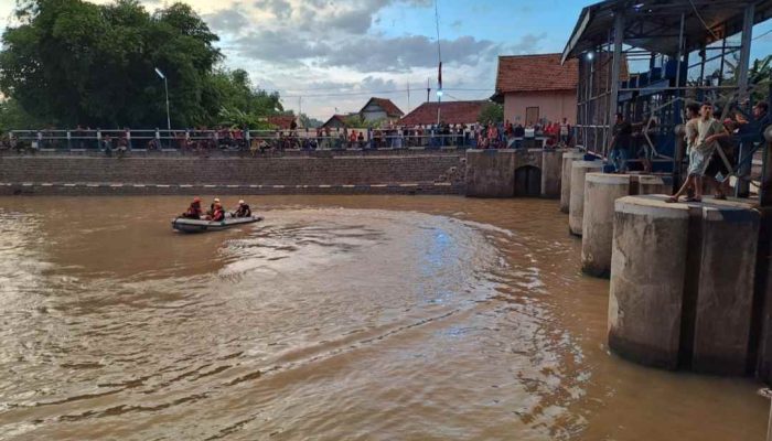 Seberangi Sungai, Pemuda Tenggelam di Bendungan Balongsono Jombang