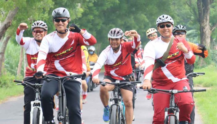 Gowes Bareng, Polres Magetan Perkuat Imunitas dan Kebersamaan