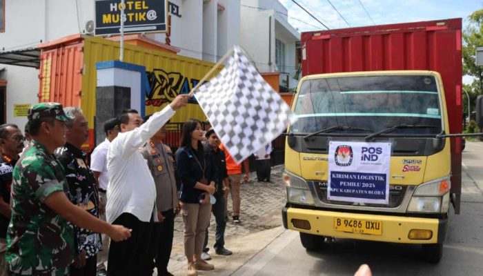 KPU Blora Distribusikan Logistik Pemilu 2024