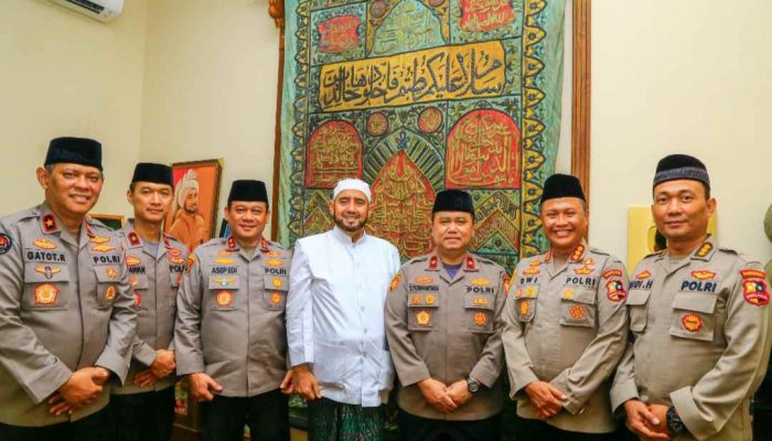 Kaops NCS Polri Kunjungi Habib Syech Serukan Jaga Pemilu 2024 Aman dan Damai