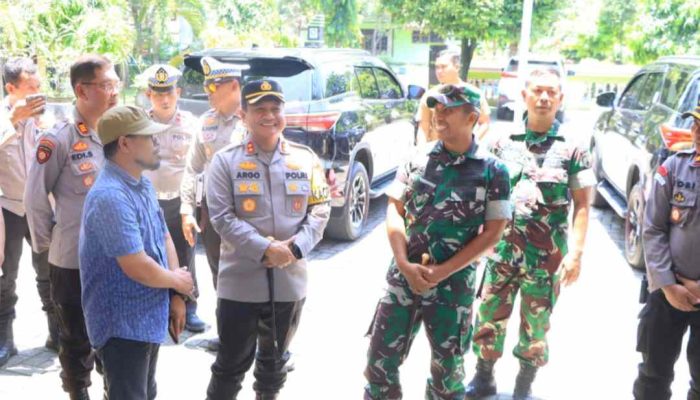 Kawal Ketat Kotak Suara, Kapolres Ngawi dan Dandim 0805 Patroli Bersama