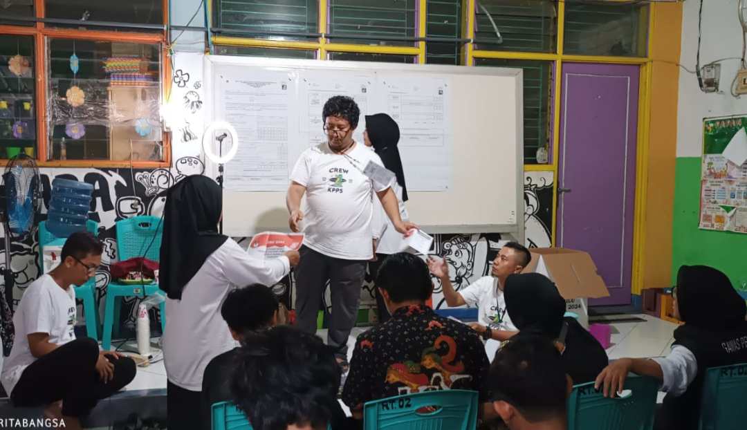 Prabowo Unggul