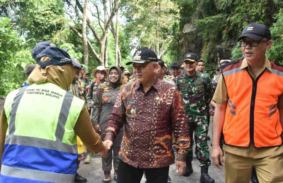 curah hujan Rajekwesi