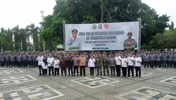 Ribuan Anggota Satlinmas di Blora Diminta Beri Rasa Aman Warga Saat Pemilu