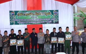 Buka bersama perguruan silat