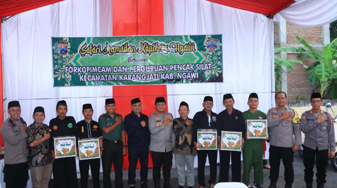 Buka bersama perguruan silat