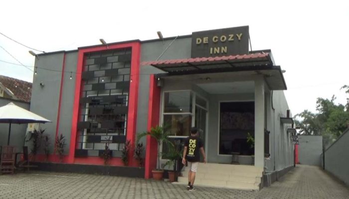 De Cozy Inn Mojokerto Hotel, Hotel Transit Keluarga di Tengah Kampung