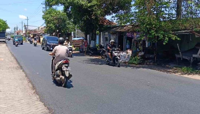 Perbaikan Jalan Pertigaan Kendal-Payak Arah Kepanjen Dikebut