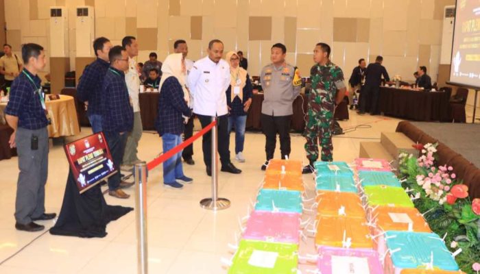 Polres Ngawi Kawal Hasil Rekap Pemilu 2024 ke KPU Provinsi Jatim
