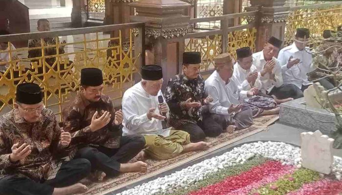 Menko Polhukam Safari Ramadan ke Jombang