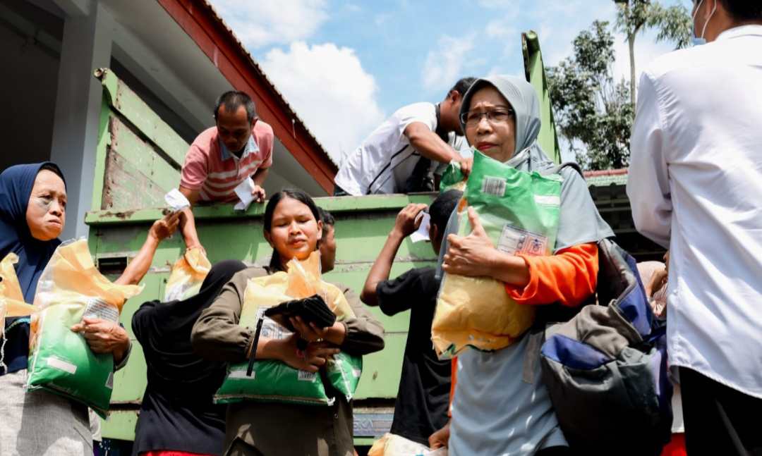 operasi pasar