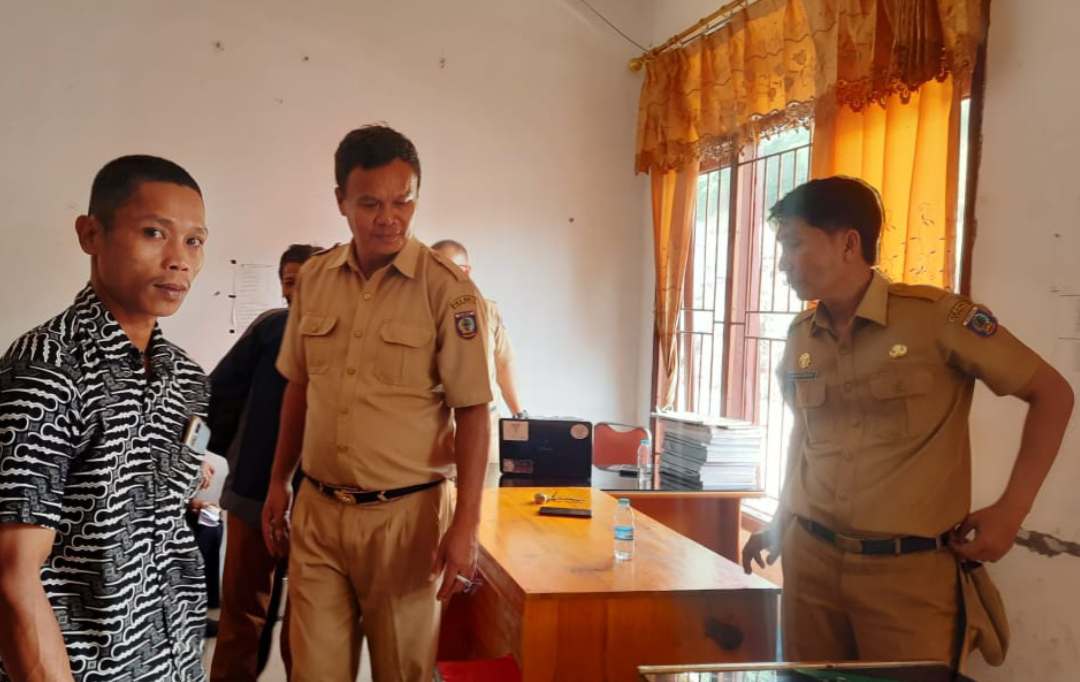 perangkat Desa Mamasa