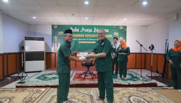Pacu Semangat Kerja, PT Teknindo Geosistem Unggul Berikan THR Lebih Awal