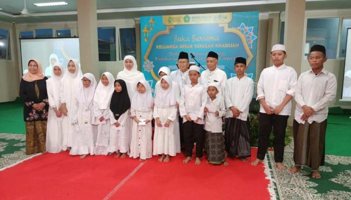 70 Persen Siswa Khadijah Surabaya Lolos SNBP, Ini Pesan Khofifah