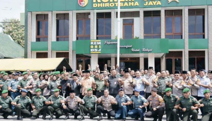 Kapolres Magetan Halal Bihalal Perkuat Sinergi di Korem 081 DJ Madiun