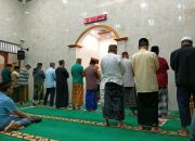 Berburu Lailatul Qadar Jemaah Masjid Al-Haq Gelar Iktikaf dan Sahur Bersama