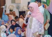 Tokoh Lintas Elemen Datang Halal Bi Halal ke Kediaman Khofifah
