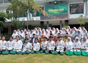 Khofifah Ajak Siswa Khodijah Perbanyak Referensi Keilmuan Tokoh