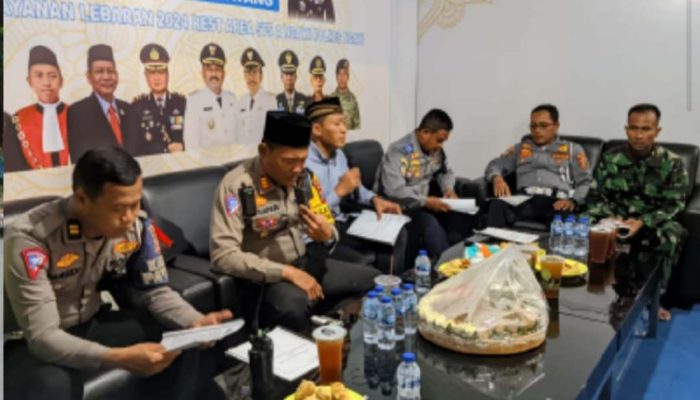 Satlantas Ngawi Gelar Doa Bersama di Rest Area