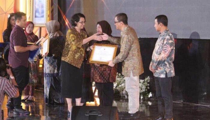 Luar Biasa, Universitas Jember Raih Dua Penghargaan Bergengsi dari Kemdikbudristek