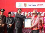 Wow, Aksi Pelajar di Kabupaten Jember Berhasil Pecahkan Dua Rekor MURI
