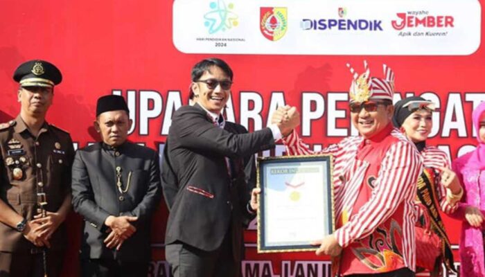 Wow, Aksi Pelajar di Kabupaten Jember Berhasil Pecahkan Dua Rekor MURI