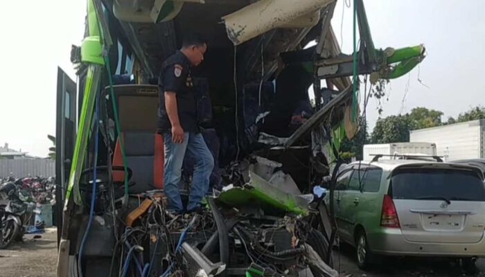 Mengungkap Penyebab Kecelakaan Bus di Jombang, Nomor Uji Kendaraan Belum Bisa Ditemukan