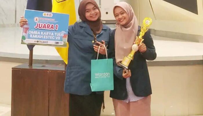 Ikuti Karya Tulis Ilmiah, Delegasi Unair Raih Juara I