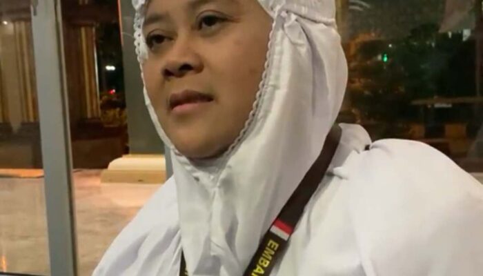 Menabung 5000 Perhari, Penjual Kerupuk Berangkat ke Tanah Suci