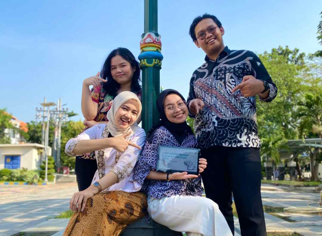 Mahasiswa Farmasi