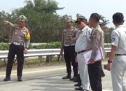 Polisi Olah TKP dan Begini Pengakuan Sopir Bus yang Terlibat Laka di Tol Jombang
