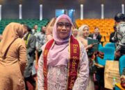 Dedikasi dan Komitmen Tinggi, Erna Raih Gelar Profesi Ners