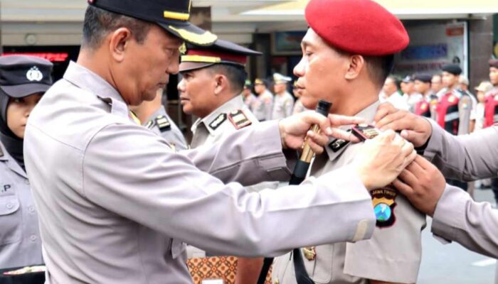 Kasat Narkoba dan Kasat Binmas Polres Lumajang Diganti