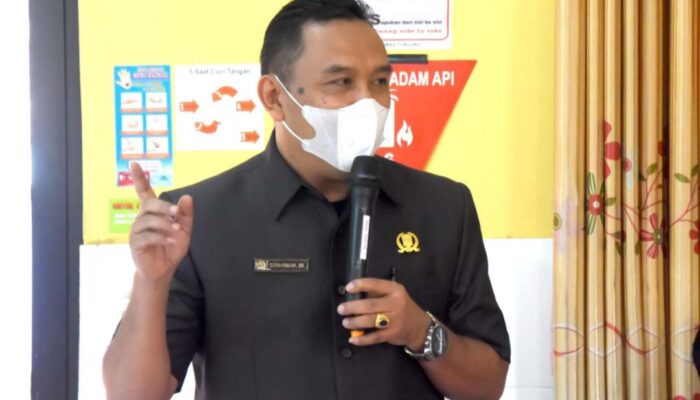 Sekolah Tidak Berhak Menahan Kartu PIP, Bisa Dijerat Korupsi