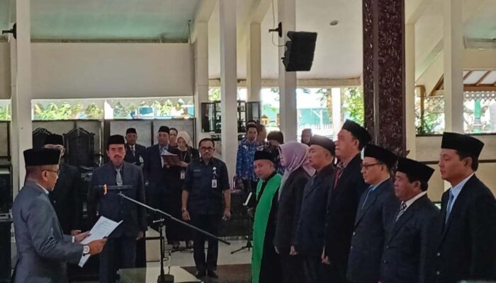 Lantik 6 Pejabat Tinggi Pratama, Pj Bupati: Ini Penyegaran