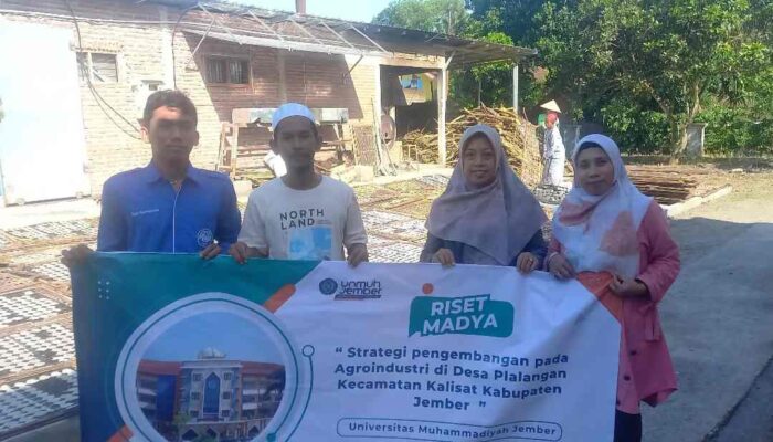 Dosen Unmuh Jember Meneliti Usaha Produksi Kerupuk, Begini Hasilnya