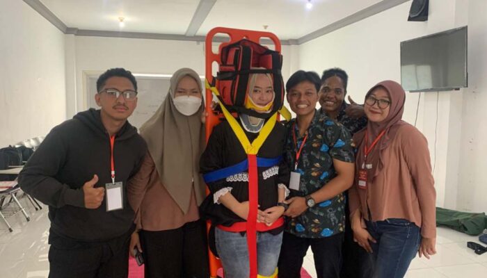 Kisah Reinhard, Minoritas di Kelas Tak Surut Jadi Perawat