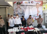Ditresnarkoba Polda Jatim Ungkap Kasus Rumah Produksi pil Carnophen dan Double L