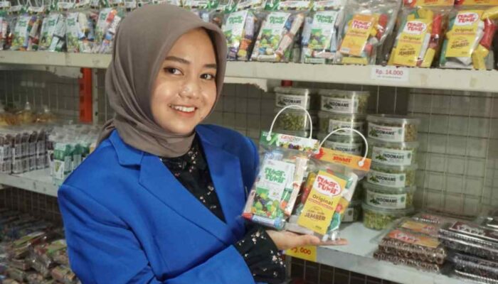Akademisi Unmuh Jember Bantu Majukan Usaha Suwar-suwir Lokal