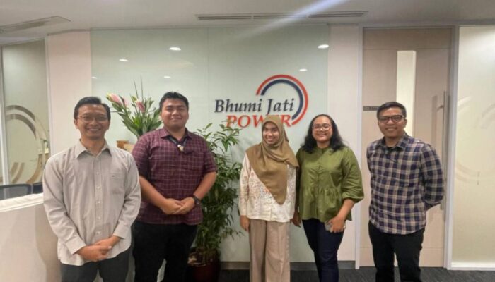 Kisah Rani Mahasiswa FEB UNAIR Lolos MSIB di United Tractors