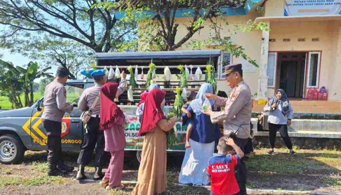 Warga Ngawi Serbu Justis di Jogorogo