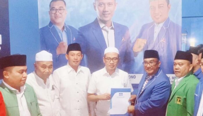 Daftar ke Demokrat dan PKS, Gus Mamak dan Mas Ab Diantar 7 Ketua DPC Parpol