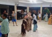 Lecehkan Anak Tiri, Warga Porong Diarak Warga ke Kantor Desa