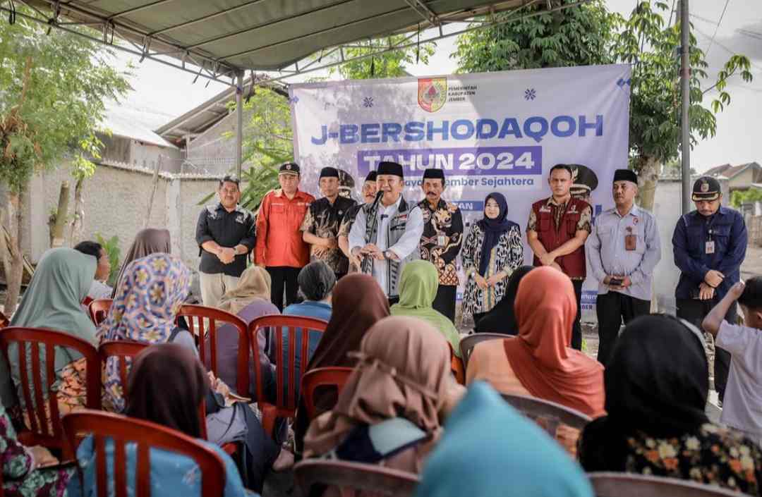 Jember Bershodaqoh
