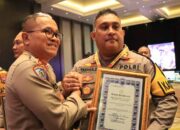 Polres Tanjung Perak Terima Penghargaan dari Kapolda Jatim