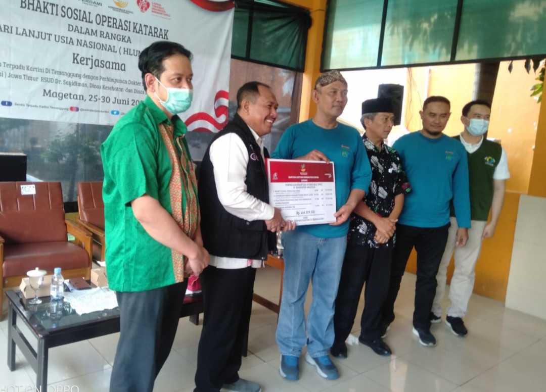 operasi katarak gratis.