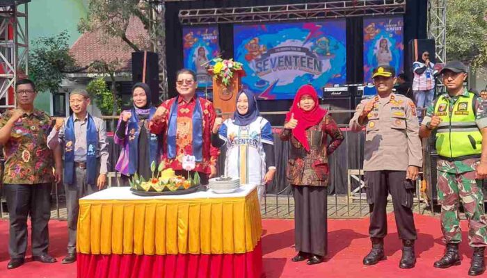 Semarak Kemeriahan Peringatan HUT ke-17 SMKN 2 Singosari