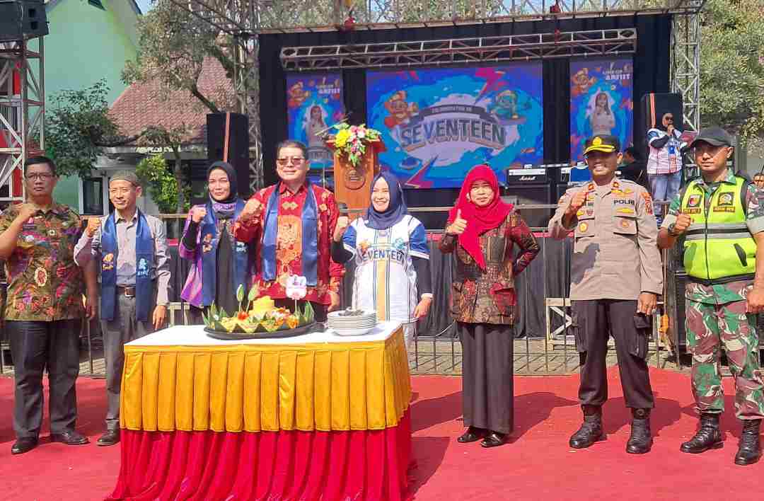 HUT Ke- 17 SMKN 2 Singosari
