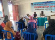 Peduli Lansia, Polwan Ngawi Dampingi Pemeriksaan Kesehatan di Kantor Desa Dawu