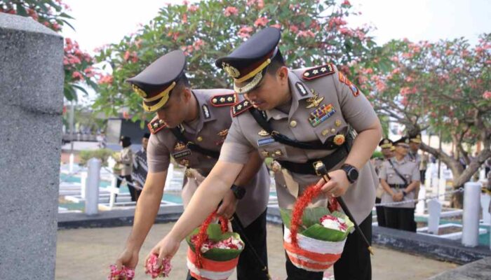 2 Kapolres Ziarah TMP Madiun